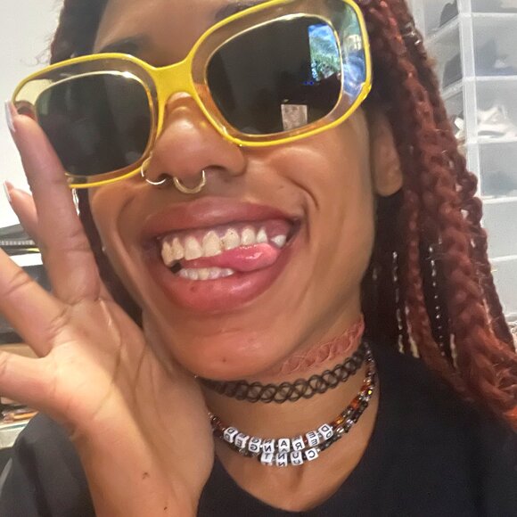 Meet your Posher, FAE! - Picture 1 of 1